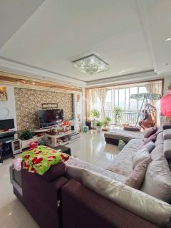 万发北尚 3室2厅2卫，118m²，46万，精装