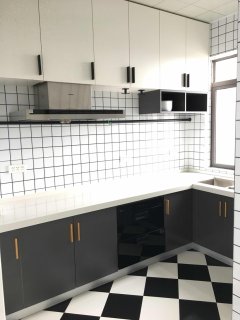 (罗平城区)振兴新城北区4室2厅1卫1200元/月130m²出租