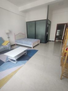富民小区，25㎡，精装修，1室1卫，带家具，350元/年。