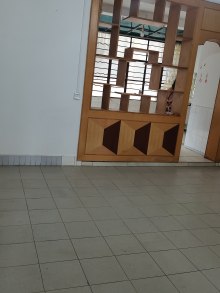 老电力公司，6500元/年，简装，80m²，3室2厅1卫